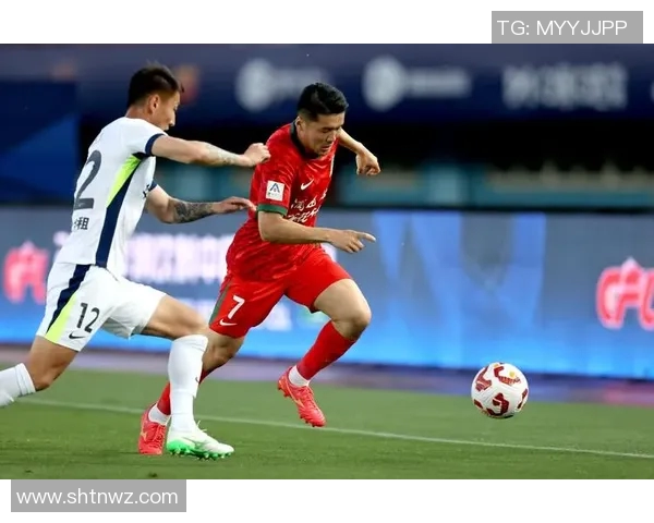 中甲联赛焦点战绿城迎战黄海期待精彩对决与激烈角逐